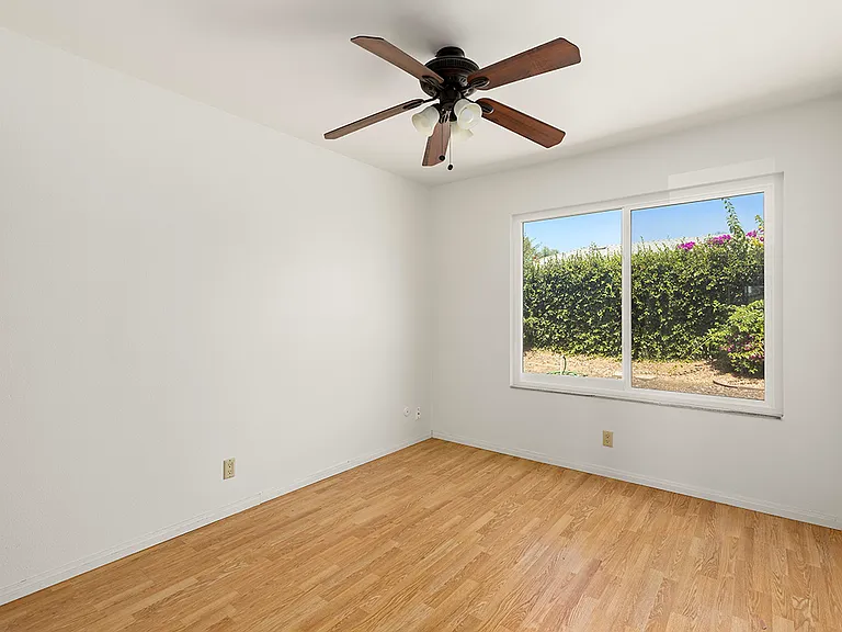 2170 Jefferson Ave — Photo 26