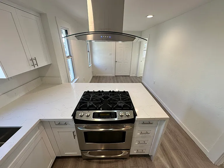 4225 Central Ave — Photo 13