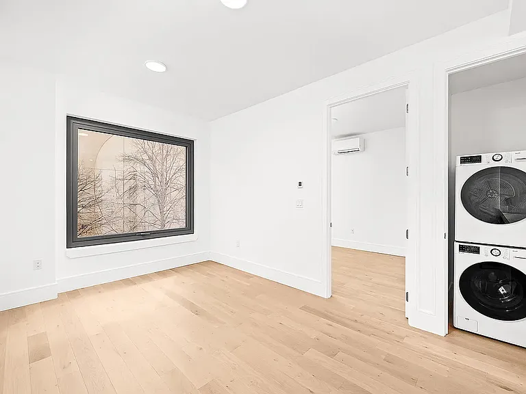 151 S Elliott Pl #2L — Photo 10