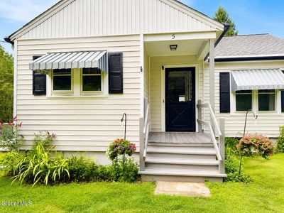 53 Burden Lake Road, East Greenbush, NY, 12061