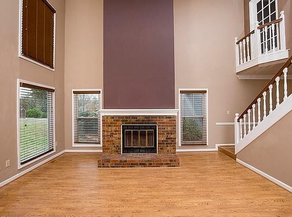 3rd image of 2701 Piedmont Oak Dr