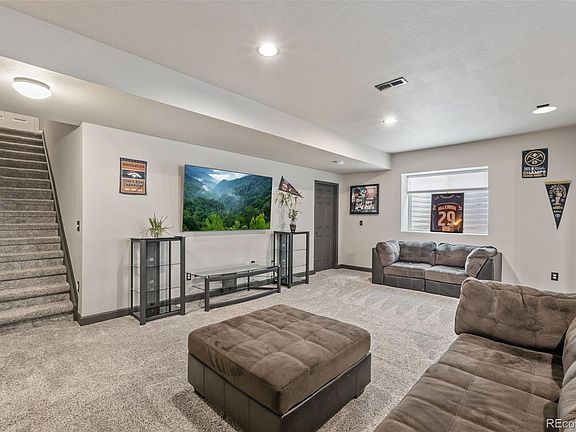 3rd image of 1414 Castle Creek Circle