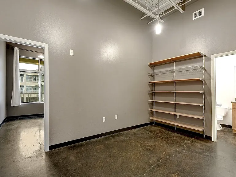 2401 E 6th St #3041 — Photo 13