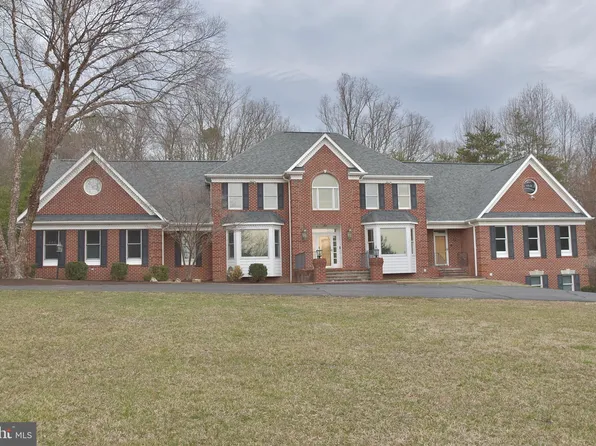 17000 Thousand Oaks Dr, Haymarket, VA 20169