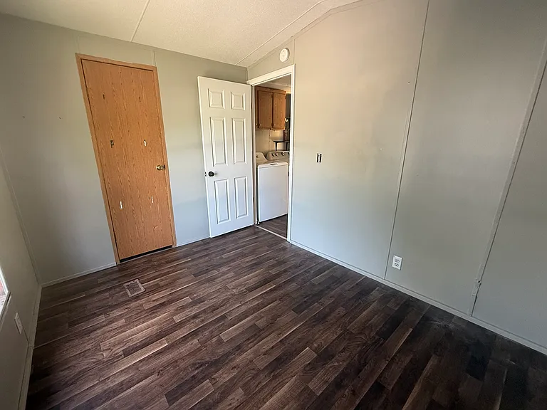 220 Thor Ln — Photo 14