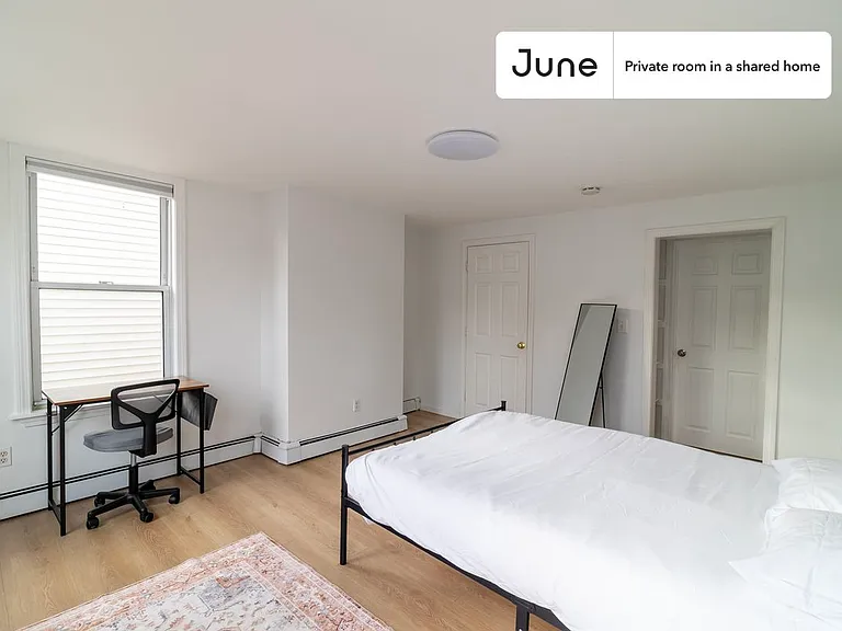 83 Winter St #A — Photo 3