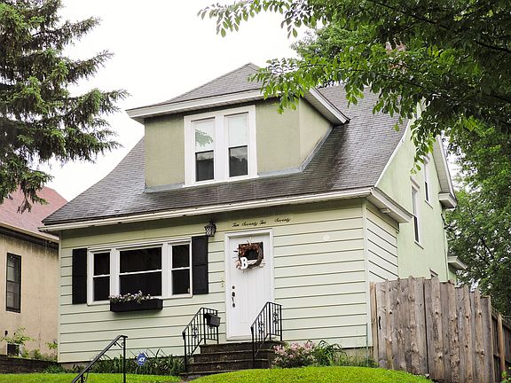 2nd image of 1072 Minnehaha Ave E