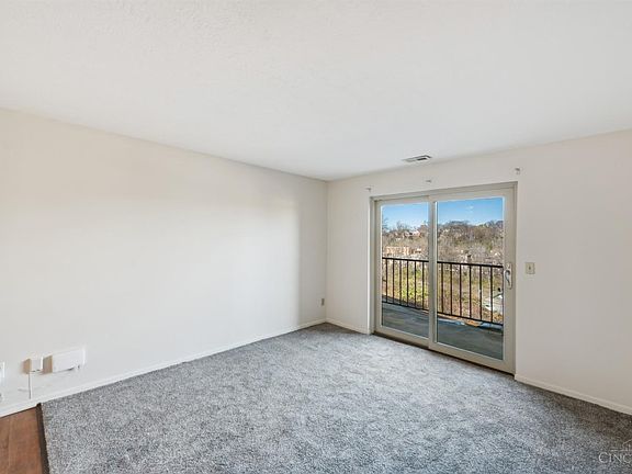 5th image of 521 Martin Luther King Dr W APT B18