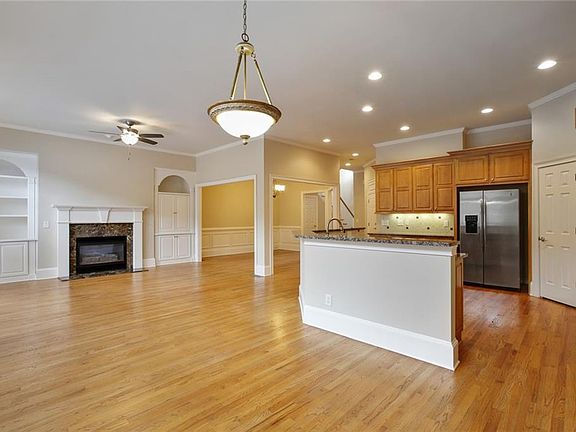 4th image of 6229 Spalding Dr