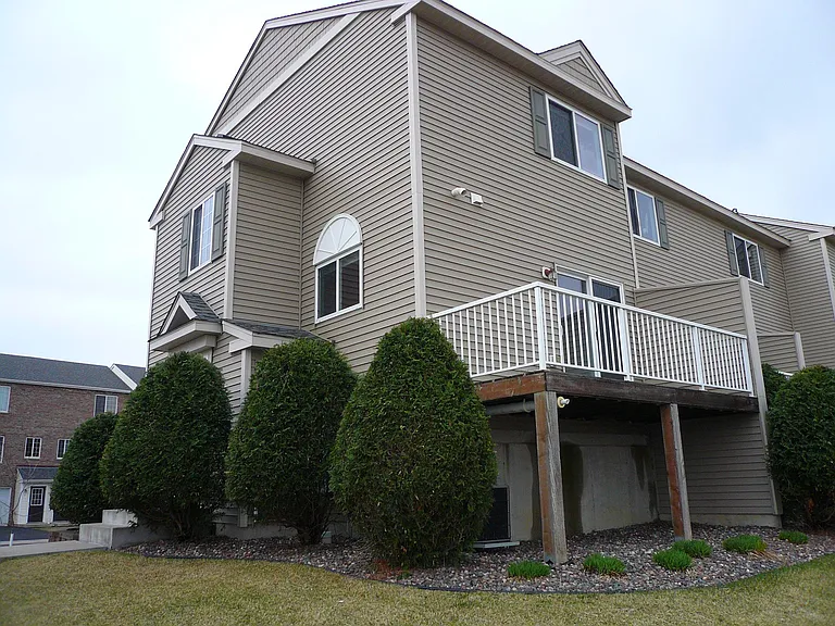 4824 Elm Dr N #6 — Photo 13