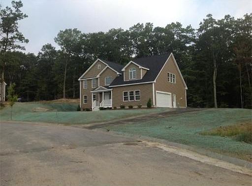 2nd image of 9 Diana Hill Dr