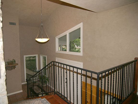 Upper Level Looking toward Entry