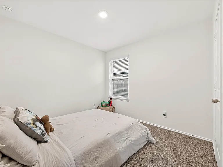 40310 Bermuda Ivy St — Photo 25