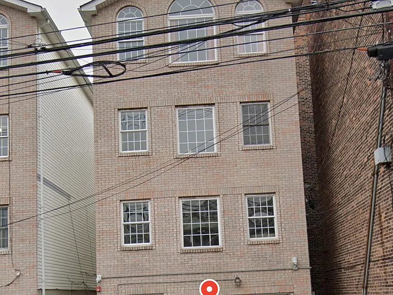 16 Bergen Ave #2 — Photo 14
