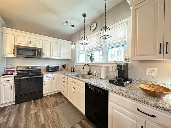 705 E 5th Ave, Kenbridge, VA 23944