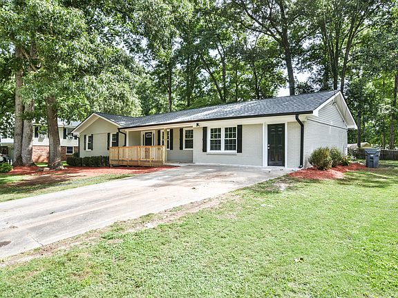 2nd image of 614 Shannon Way