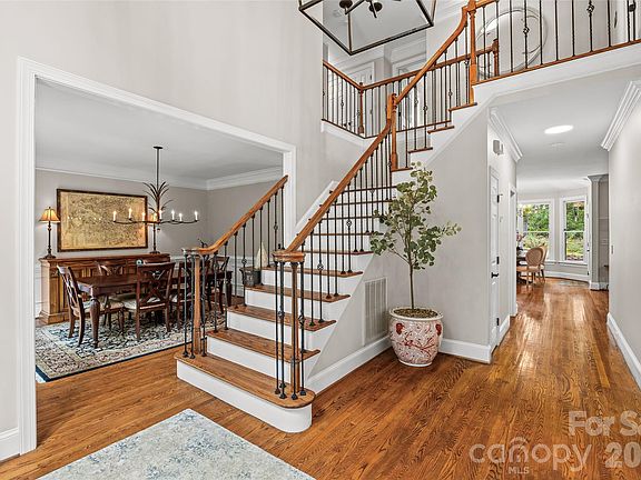 2nd image of 4709 Coburn Ct