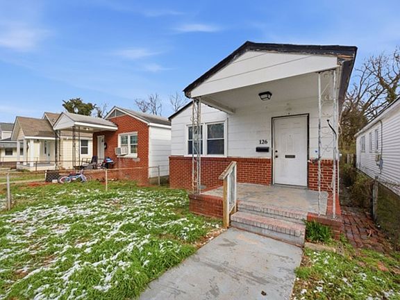 3rd image of 126 Ash Ave