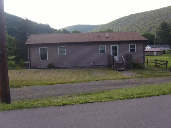 12 Poplar Ave, Galeton, PA 16922