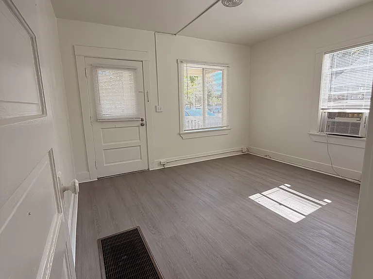403 W Amerige Ave #2 — Photo 3
