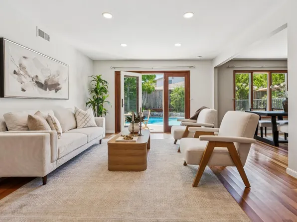 417 Via Del Plano, Novato, CA 94949