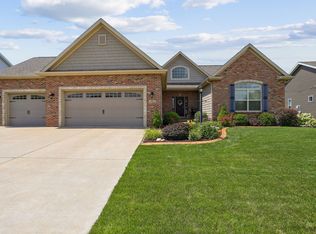 203 Potomac Ave, Savoy, IL
