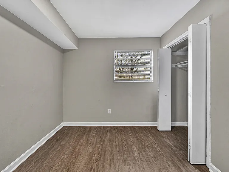 Flats at Glade Creek — Photo 13