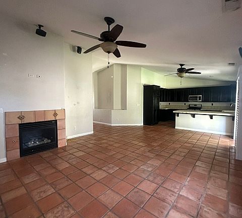 4th image of 616 Vermillion Dr