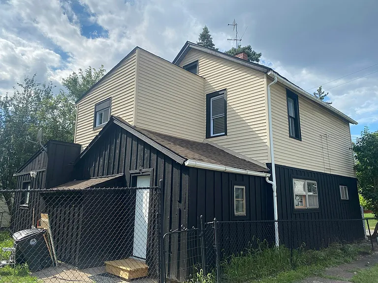 9918 Sandusky Ave — Photo 30