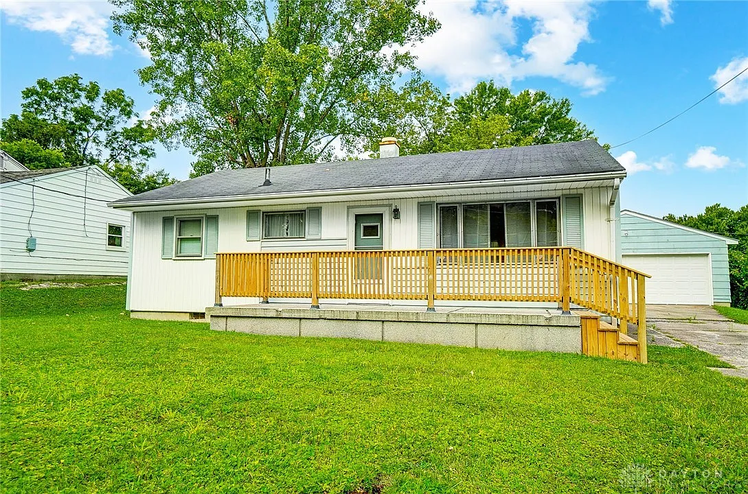 2102 Brell Dr photo 1