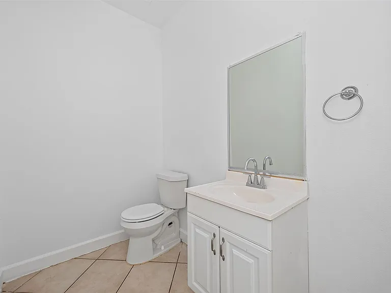 20003 Fieldtree Dr — Photo 26