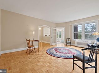 4000 Cathedral Ave NW APT 607B, Washington, DC