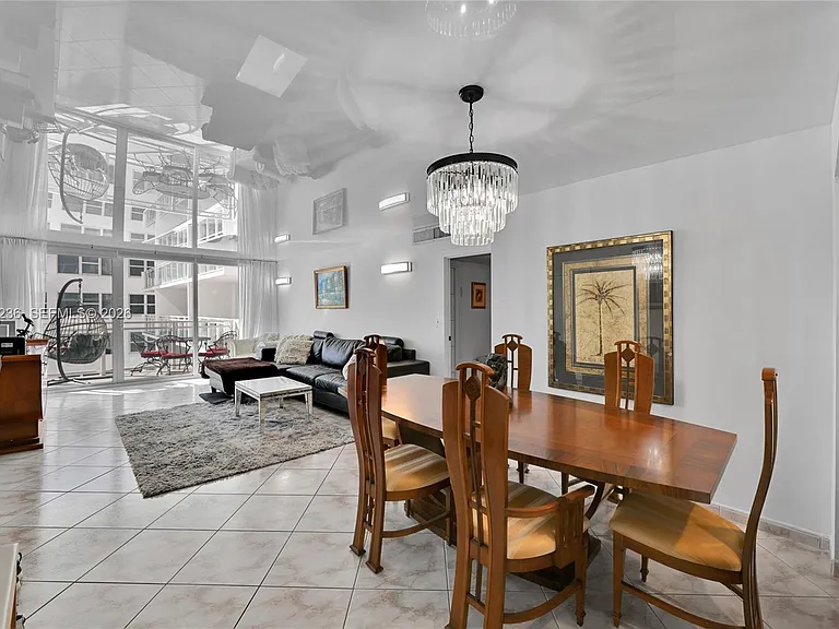 2030 S Ocean Dr #2018 — Photo 9