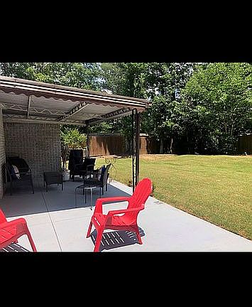 4th image of 6008 Whitehaven Dr