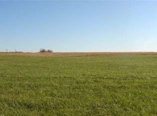 E 300th Rd, Grove, OK 74344