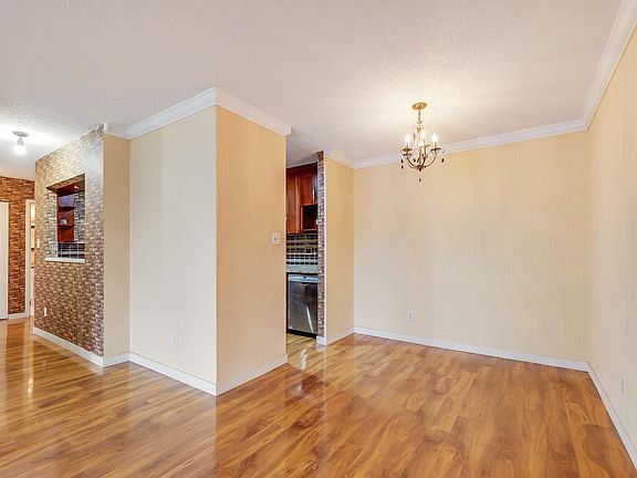 5th image of 8600 Ackroyd Rd #210