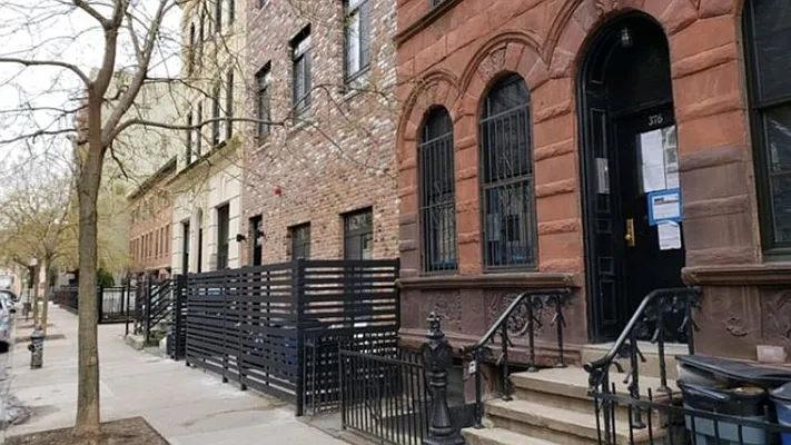 Rented by Nooklyn NYC LLC | media 12