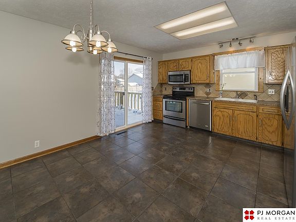 5th image of 8905 S 143rd Cir