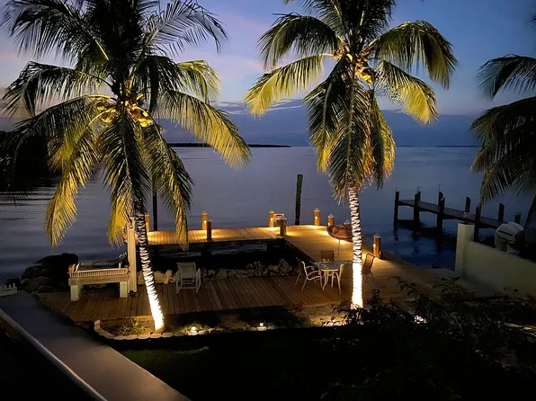 406 S Coconut Palm Blvd, Tavernier, FL 33036