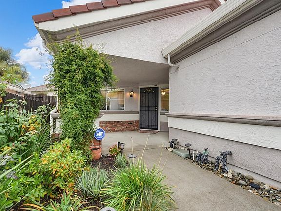 3rd image of 3217 Acton Way