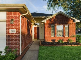 7402 Bering Landing Dr, Cypress, TX 77433