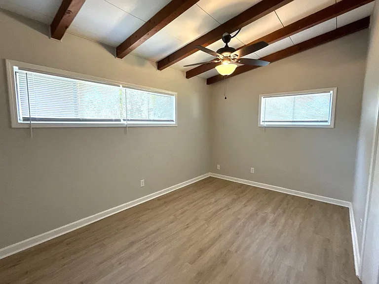2503 Blan St — Photo 9