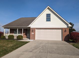 270 Hampton Trl, Springfield, OH 45502