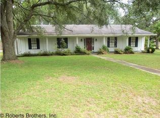 5812 Holly Hill Ct, Mobile, AL 36609