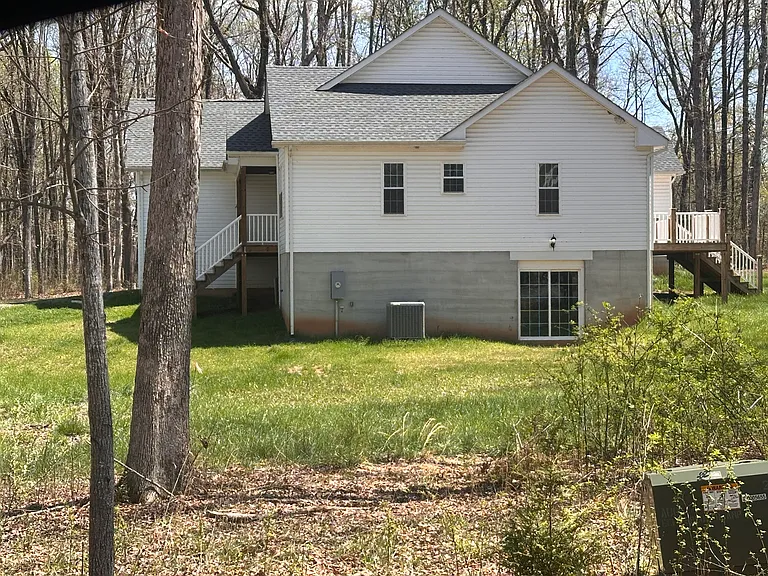 11299 Elk Run Rd — Photo 8
