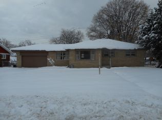 703 McKinley Ave, Mundelein, IL