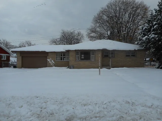 703 McKinley Ave photo 1