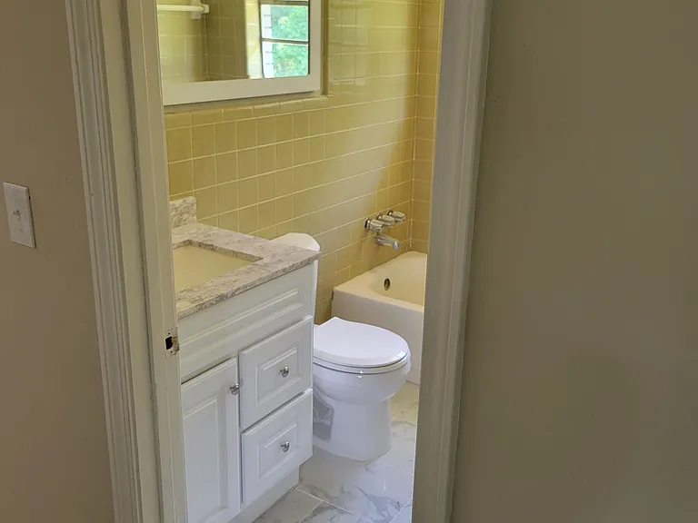 10 Roper Dr #B — Photo 6
