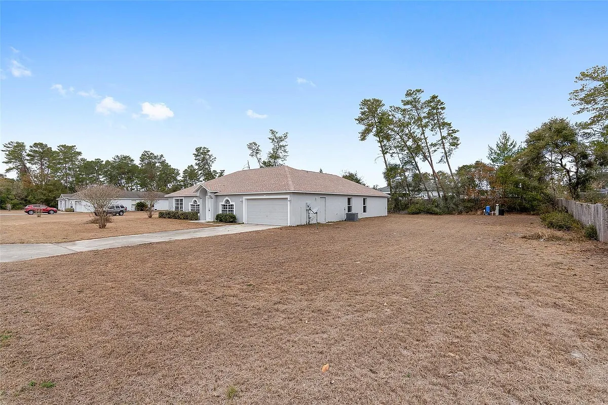 Building Photo - 4181 SW 111th Pl