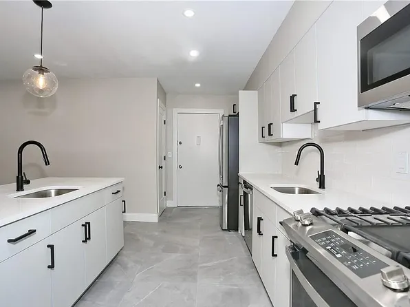 152 Kearsing Pkwy APT H, Monsey, NY 10952